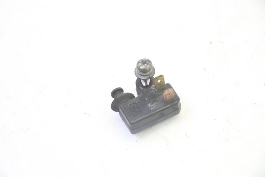 photo de LUZ FRENO INTERRUPTOR DERECHA YAMAHA X-MAX XMAX 125 (2010 - 2014)