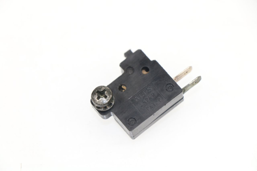 photo de LUZ FRENO INTERRUPTOR DERECHA HONDA X8R 50 (1998 - 2003)