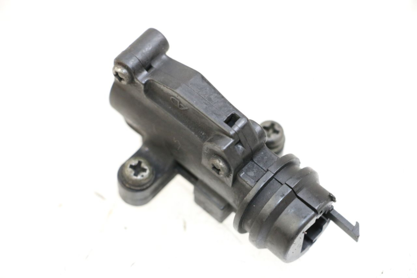 photo de LUZ FRENO INTERRUPTOR DERECHA YAMAHA XJ600 XJ DIVERSION 600 (1992 - 1997)
