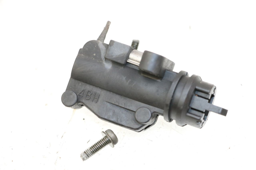 photo de LUZ FRENO INTERRUPTOR DERECHA YAMAHA XJ600 XJ DIVERSION 600 (1992 - 1997)