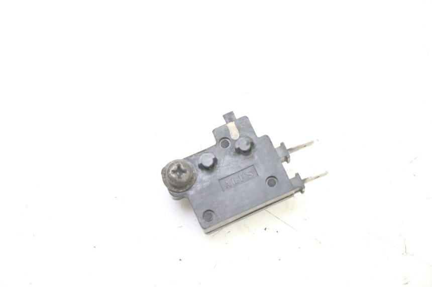 photo de LUZ FRENO INTERRUPTOR DERECHA HONDA XLV VARADERO 125 (2000 - 2006)