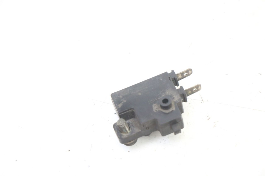 photo de LUZ FRENO INTERRUPTOR DERECHA HONDA XLV VARADERO 125 (2000 - 2006)