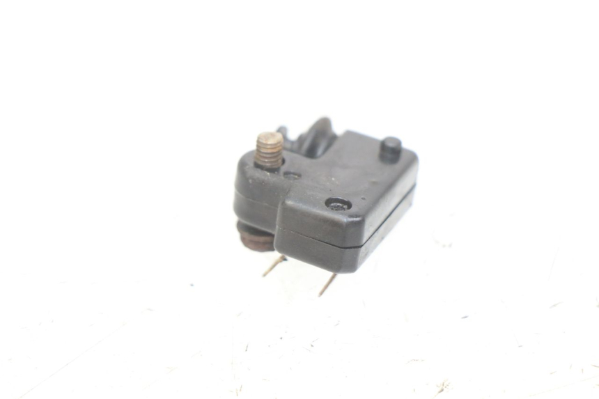 photo de CONTACTOR DE LUZ DE FRENO DERECHO YAMAHA FJ 3CX 1200 (1986 - 1996)