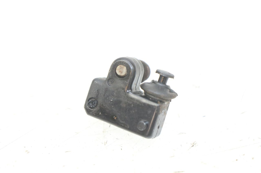 photo de CONTACTOR DE LUZ DE FRENO DERECHO YAMAHA FJ 3CX 1200 (1986 - 1996)