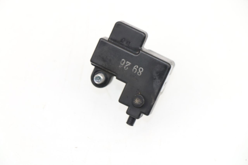 photo de CONTACTOR DE LUZ DE FRENO DERECHO YAMAHA FJR ABS 1300 (2006 - 2012)