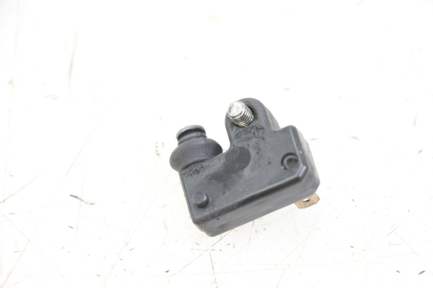 photo de LUZ FRENO INTERRUPTOR DERECHA YAMAHA NEO'S NEOS 2T EASY 50 (2013 - 2016)