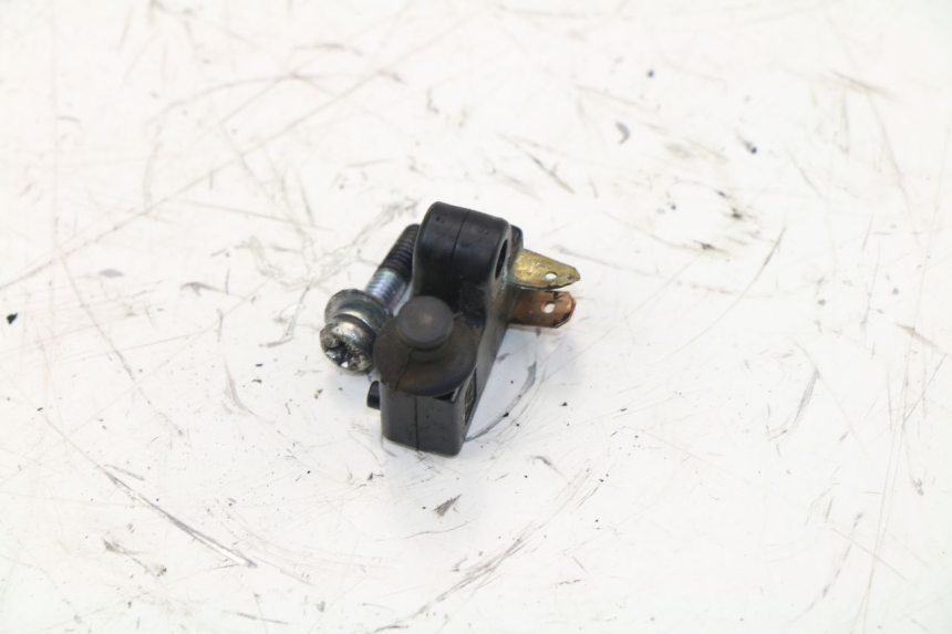 photo de CONTACTOR DE LUZ DE FRENO DERECHO YAMAHA X-MAX XMAX 250 (2006 - 2009)