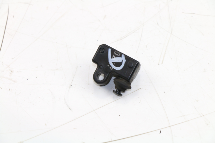 photo de LUZ FRENO INTERRUPTOR DERECHA YAMAHA XP T-MAX ABS 500 (2009 - 2011)