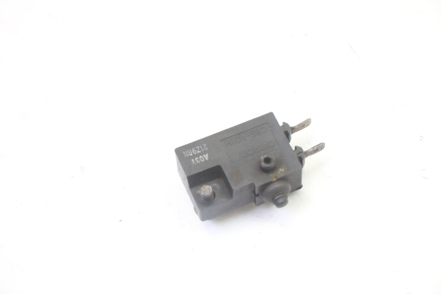 photo de LUZ FRENO INTERRUPTOR DERECHA YAMAHA YFM R RAPTOR 250 (2008 - 2014)
