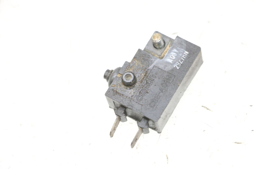 photo de LUZ FRENO INTERRUPTOR DERECHA YAMAHA YFM R RAPTOR 250 (2008 - 2014) - Detalle de la pieza