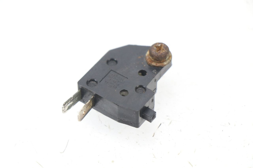 photo de LUZ FRENO INTERRUPTOR DERECHA KAWASAKI ZZR 600 (1995 - 2004)