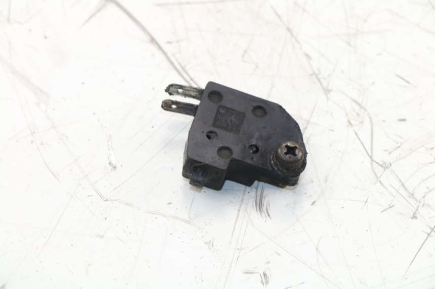 photo de LUZ FRENO INTERRUPTOR DERECHA KAWASAKI ZZR 600 (1995 - 2004)
