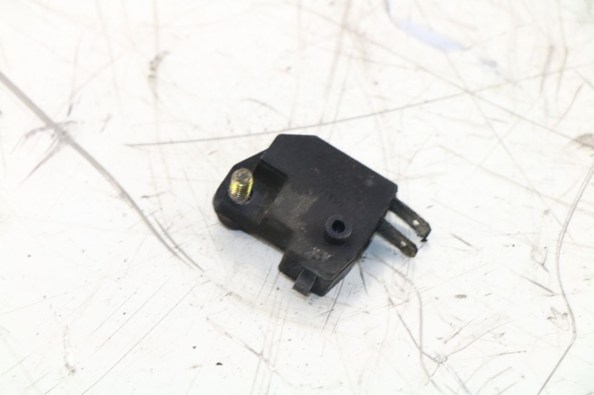 photo de LUZ FRENO INTERRUPTOR DERECHA KAWASAKI ZZR 600 (1995 - 2004)