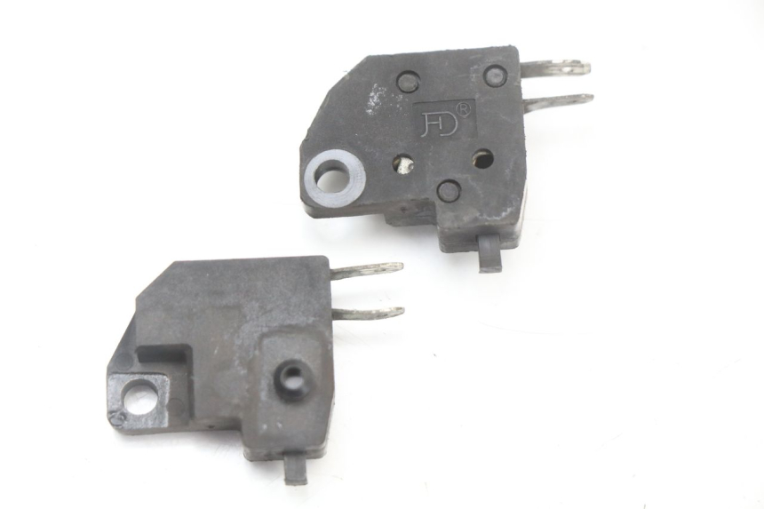 photo de LUZ FRENO INTERRUPTOR LONGJIA EASY MAX 125 (2020 - 2024)