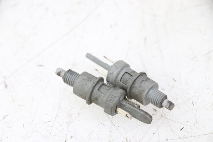 photo de INTERRUPTOR DE LUZ DE FRENO PEUGEOT ELYSTAR 50 (2002 - 2014)