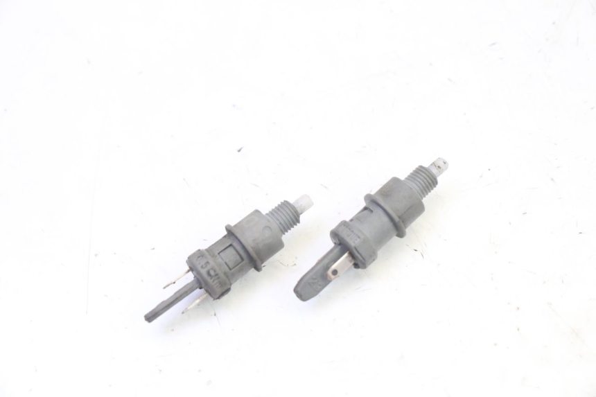 photo de INTERRUPTOR DE LUZ DE FRENO PEUGEOT ELYSTAR 50 (2002 - 2014)