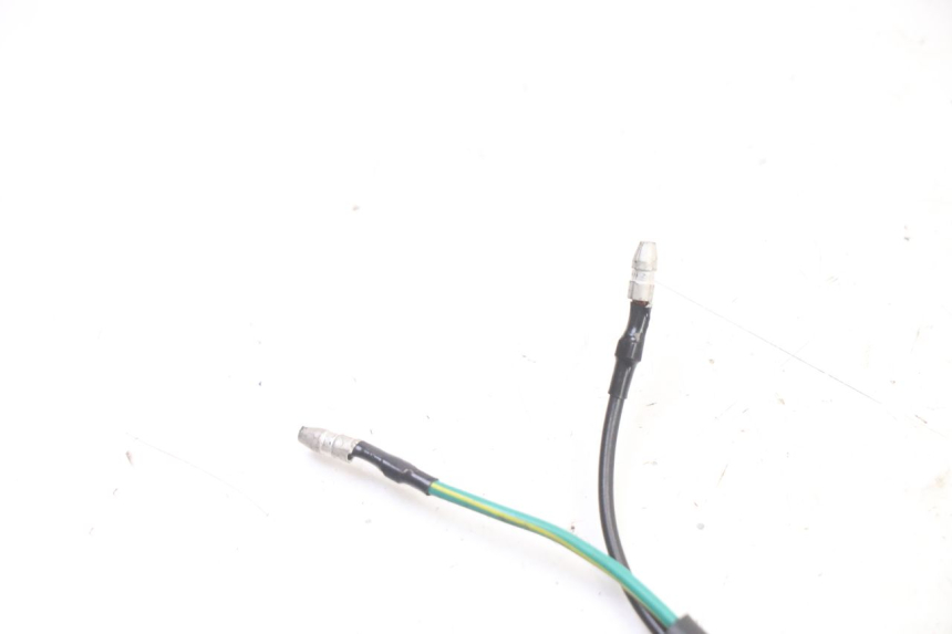 photo de LUZ FRENO INTERRUPTOR IZQUIERDA KYMCO AGILITY 4T 50 (2005 - 2018)