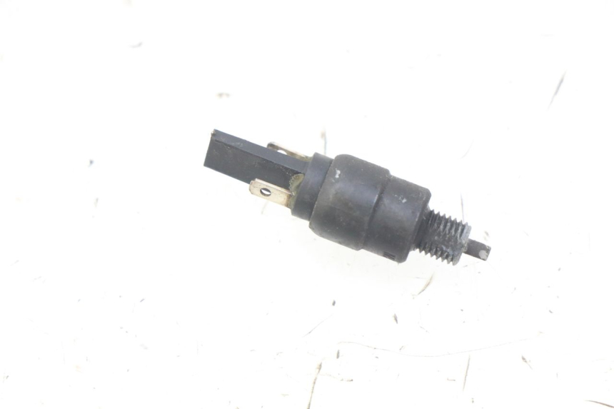 photo de CONTACTOR DE LUZ DE FRENO IZQUIERDO APRILIA ATLANTIC 500 (2002 - 2003)