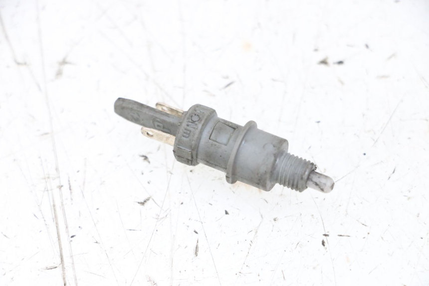 photo de LUZ FRENO INTERRUPTOR IZQUIERDA MBK BOOSTER SPIRIT NAKED 50 (2004 - 2017) - Vista principal