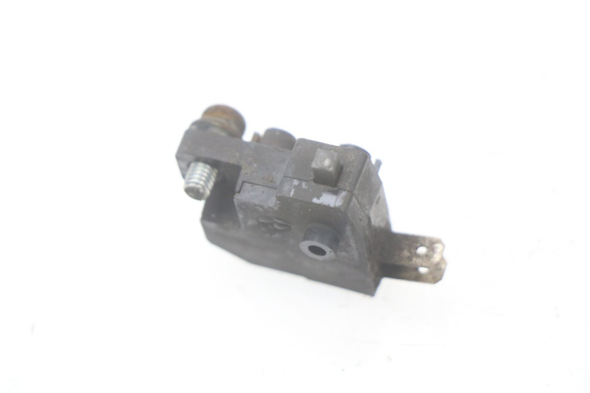 photo de CONTACTOR DE LUZ DE FRENO IZQUIERDO SUZUKI BURGMAN 125 (2007 - 2014)