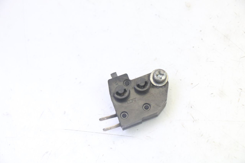 photo de CONTACTOR DE LUZ DE FRENO IZQUIERDO SUZUKI BURGMAN 125 (2007 - 2014)