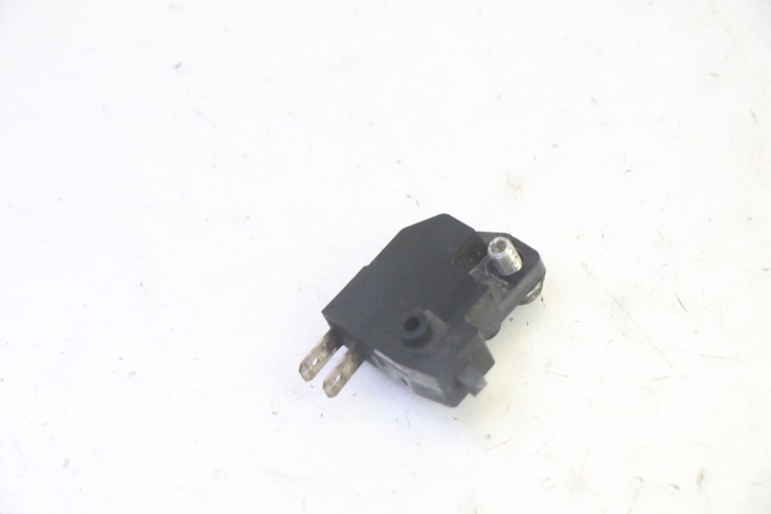 photo de CONTACTOR DE LUZ DE FRENO IZQUIERDO SUZUKI BURGMAN 125 (2007 - 2014)