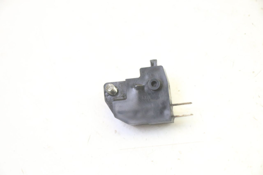 photo de CONTACTOR DE LUZ DE FRENO IZQUIERDO SUZUKI BURGMAN 125 (2007 - 2014)