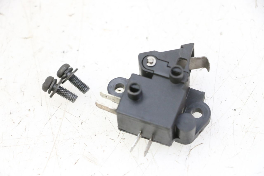 photo de LUZ FRENO INTERRUPTOR IZQUIERDA HONDA FES S-WING SWING ABS 125 (2007 - 2015)