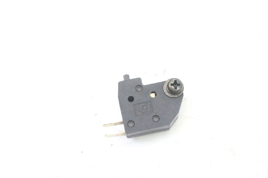 photo de INTERRUPTOR DE LUZ DE FRENO IZQUIERDO SYM FIDDLE 3 III 125 (2014 - 2020)