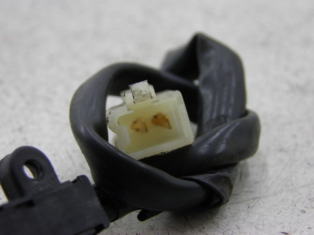 photo de LUZ FRENO INTERRUPTOR IZQUIERDA MBK WAAP 125 (2008 - 2013)