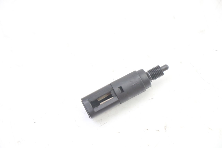 photo de LUZ FRENO INTERRUPTOR IZQUIERDA GILERA RUNNER SP 50 (2006 - 2008)