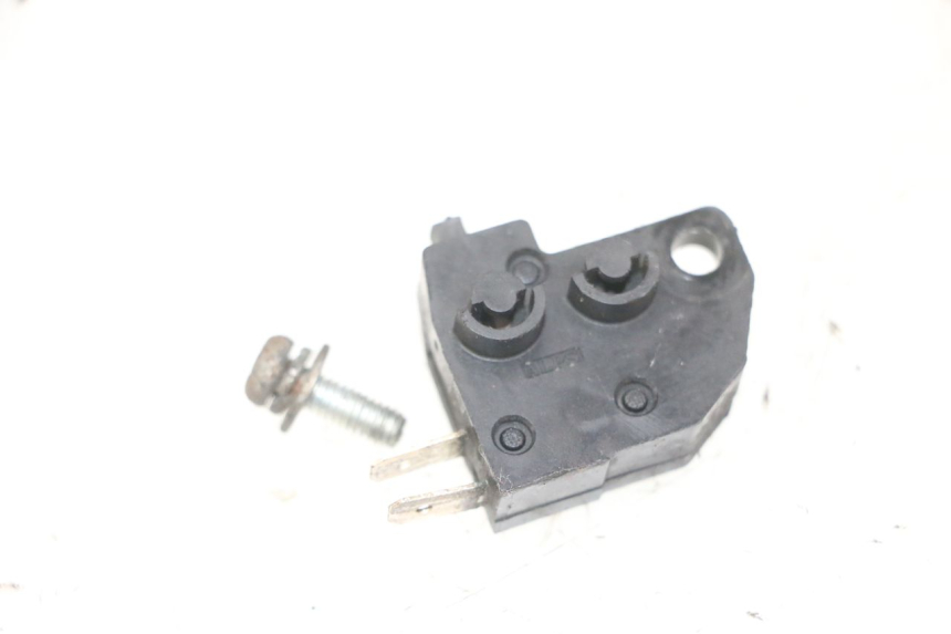 photo de LUZ FRENO INTERRUPTOR IZQUIERDA PEUGEOT SATELIS 125 (2013 - 2018)