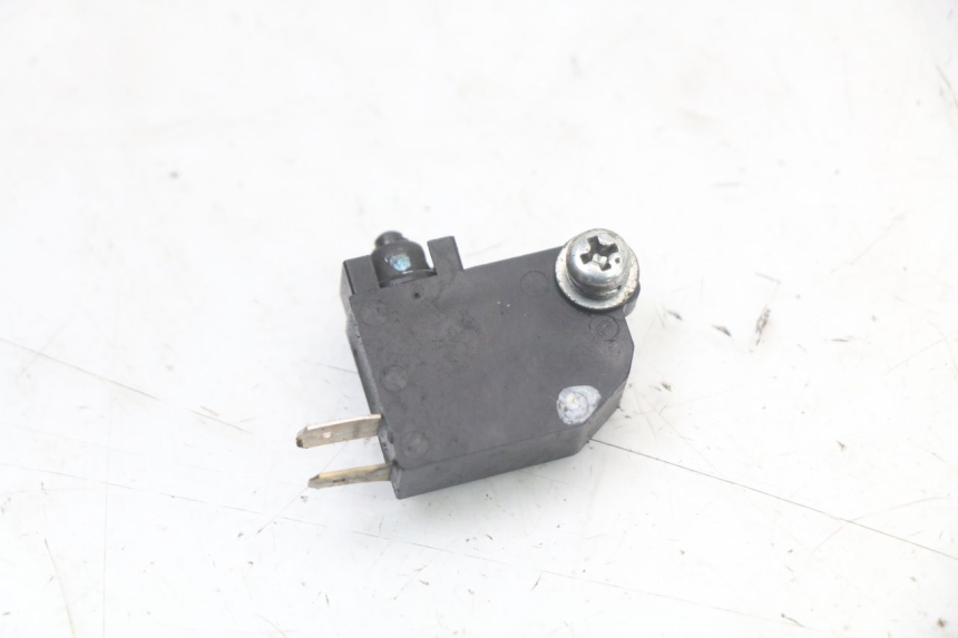 photo de LUZ FRENO INTERRUPTOR IZQUIERDA SUZUKI BURGMAN 125 (2018 - 2021)