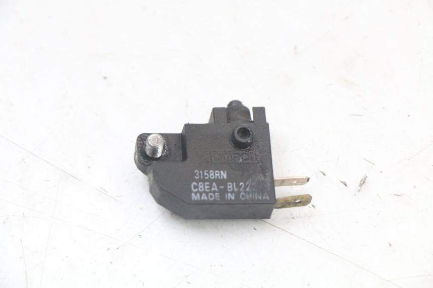 photo de LUZ FRENO INTERRUPTOR IZQUIERDA SUZUKI BURGMAN 125 (2018 - 2021)
