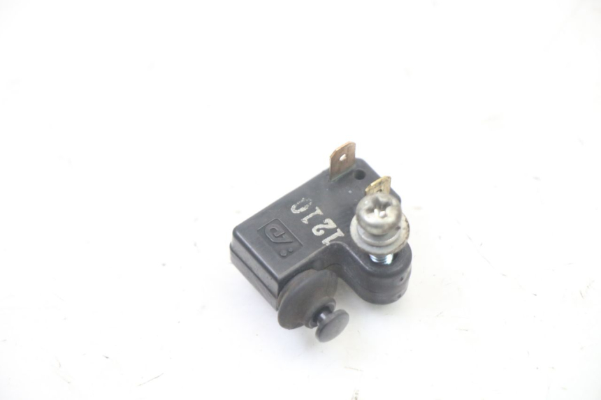 photo de LUZ FRENO INTERRUPTOR IZQUIERDA YAMAHA X-MAX XMAX 125 (2010 - 2014)