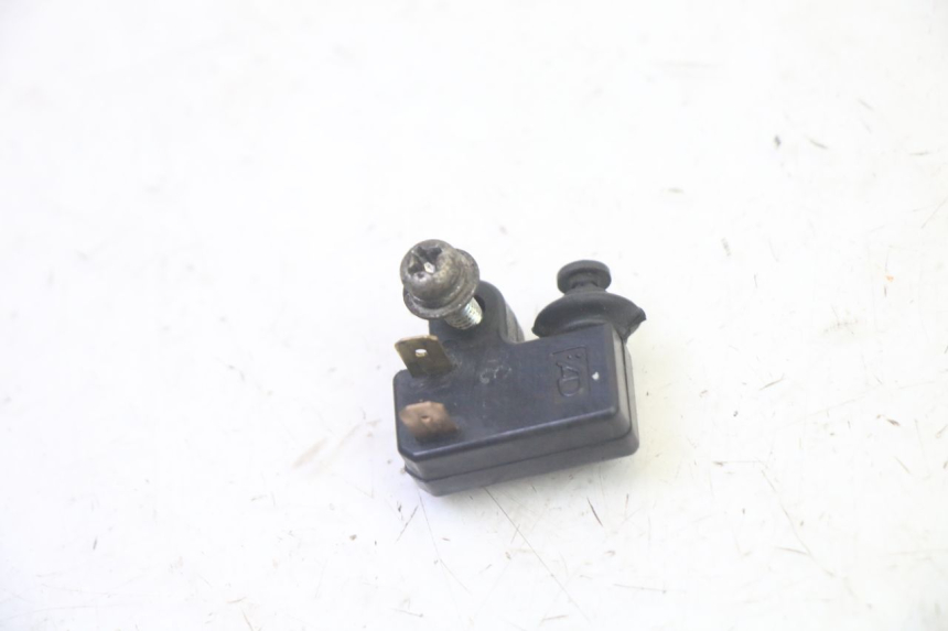 photo de CONTACTOR DE LUZ DE FRENO IZQUIERDO YAMAHA X-MAX XMAX 250 (2006 - 2009)