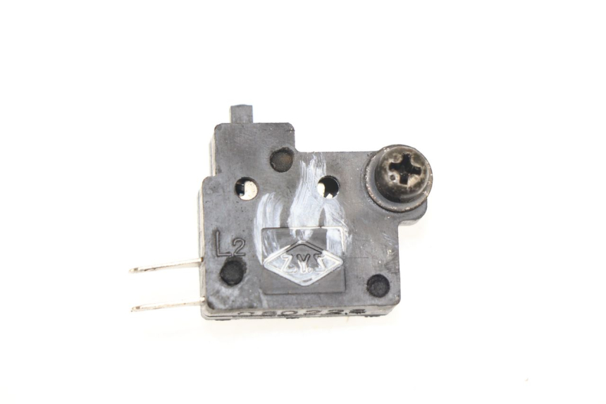 photo de LUZ FRENO INTERRUPTOR IZQUIERDA KYMCO XCITING 500 (2007 - 2010)