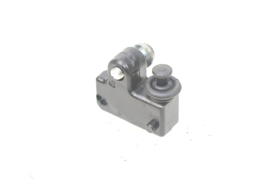 photo de LUZ FRENO INTERRUPTOR IZQUIERDA YAMAHA XP T-MAX TMAX ABS 530 (2012 - 2015)