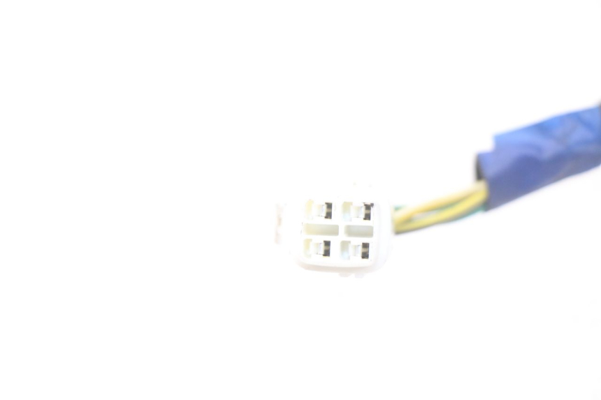 photo de LUZ FRENO INTERRUPTOR IZQUIERDA YAMAHA YP T-MAX TMAX 530 (2017 - 2020)