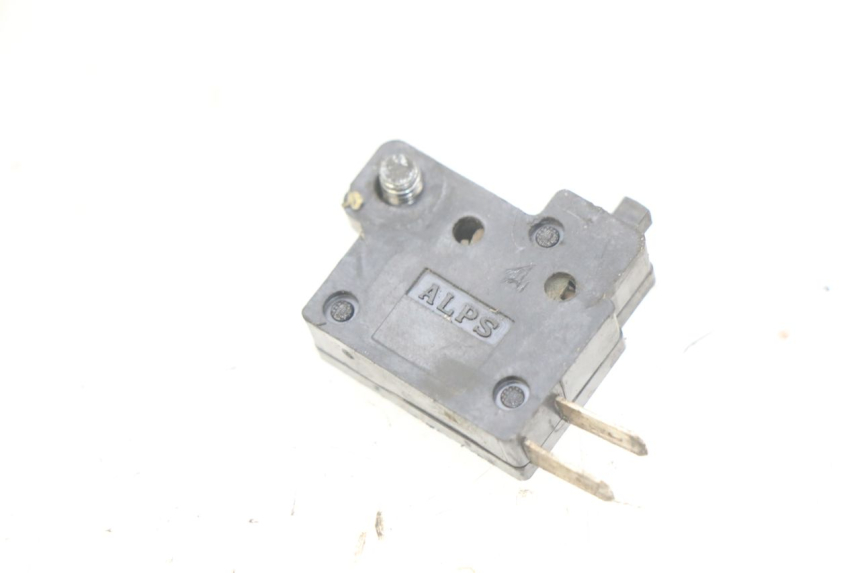 photo de INTERRUPTOR DE LUZ DE FRENO HONDA NHX LEAD 110 (2008 - 2010)