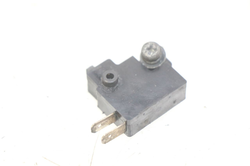 photo de INTERRUPTOR DE LUZ DE FRENO HONDA NHX LEAD 110 (2008 - 2010)