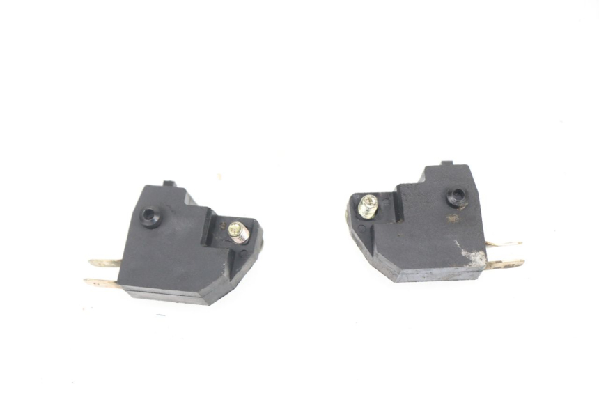 photo de LUZ FRENO INTERRUPTOR GINELLI LJ50QT 2T 50 (2009 - 2012)