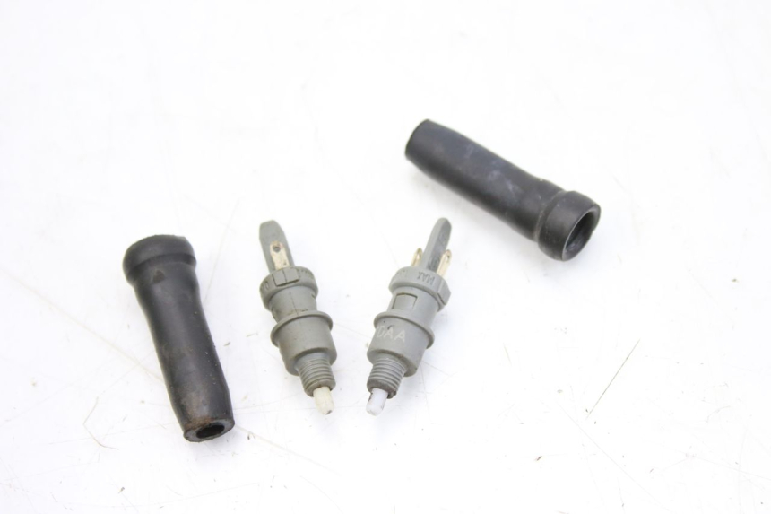 photo de INTERRUPTOR DE LUZ DE FRENO PEUGEOT LUDIX 50 (2008 - 2017)