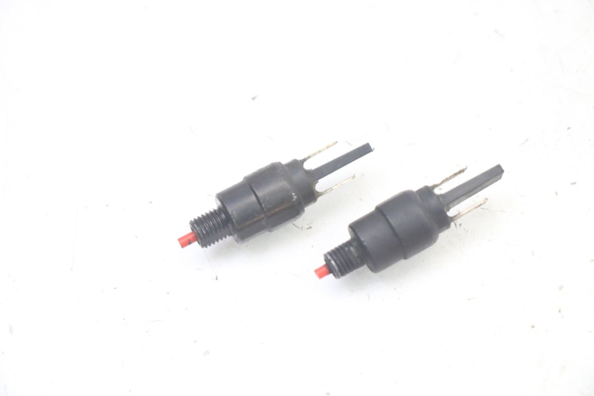photo de LUZ FRENO INTERRUPTOR PIAGGIO MP3 500 (2011 - 2015)