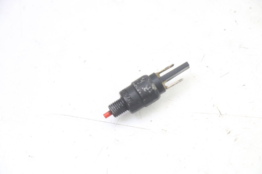 photo de INTERRUPTOR DE LUZ DE FRENO PIAGGIO NEW TYPHOON 50 (2018 - 2021)