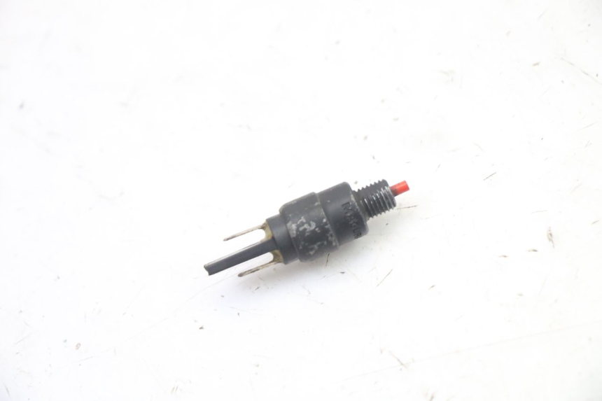 photo de INTERRUPTOR DE LUZ DE FRENO PIAGGIO NEW TYPHOON 50 (2018 - 2021)