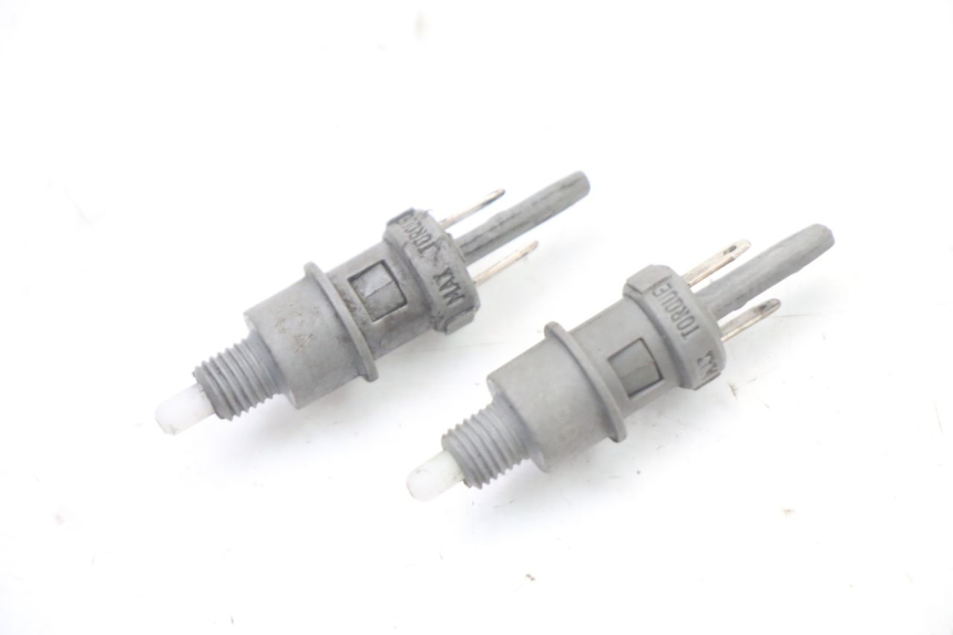 photo de INTERRUPTOR DE LUZ DE FRENO PEUGEOT CITYSTAR 125 (2011 - 2017)