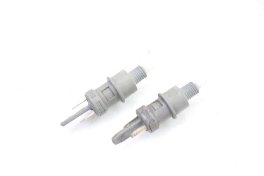 photo de INTERRUPTOR DE LUZ DE FRENO PEUGEOT CITYSTAR 125 (2011 - 2017)