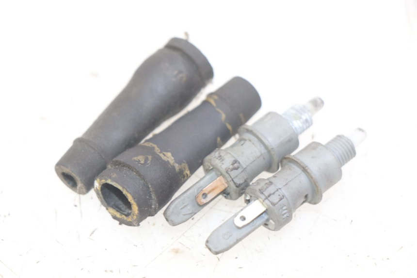 photo de INTERRUPTOR DE LUZ DE FRENO PEUGEOT CITYSTAR 2T 50 (2018 - 2021)