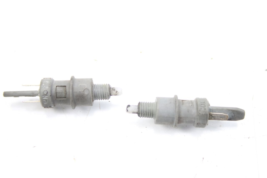 photo de INTERRUPTOR DE LUZ DE FRENO PEUGEOT LUDIX 50 (2008 - 2017)